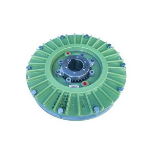 CLUTCH AND HUB